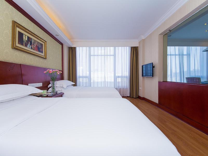 维也纳国际酒店襄阳万达广场火车站店 - Twin Room With Bath