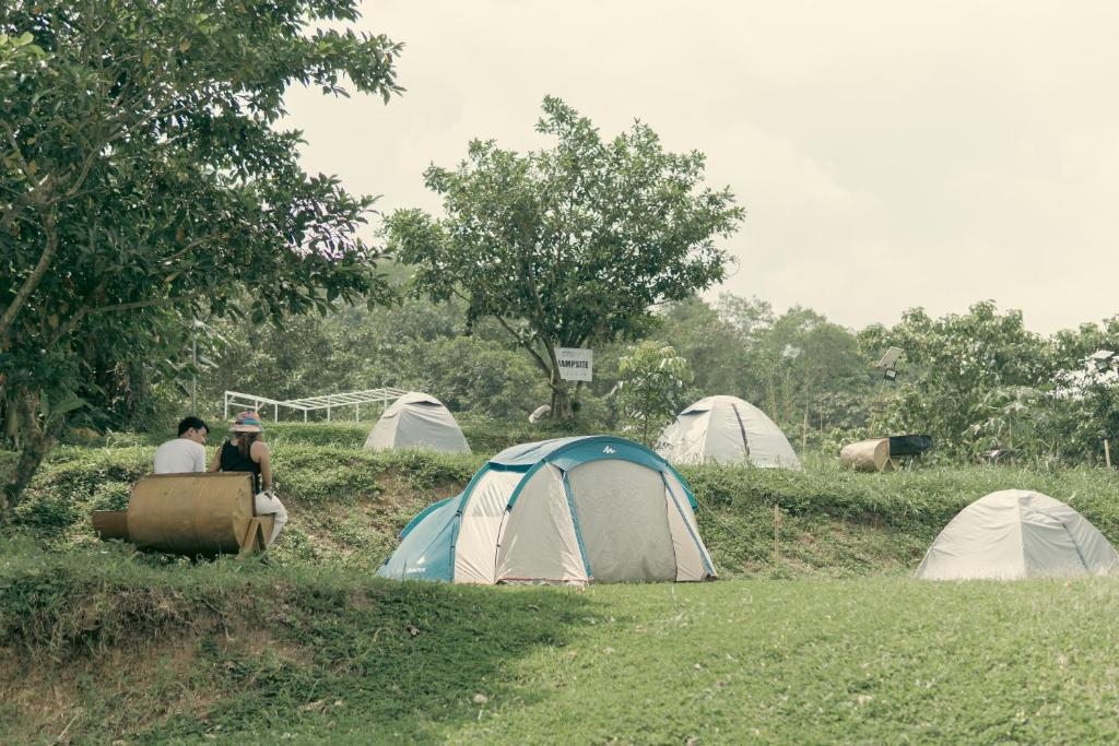 Fotografie z fotogalerie ubytování The Apiary Mountain Camp and Farm v destinaci Tanay