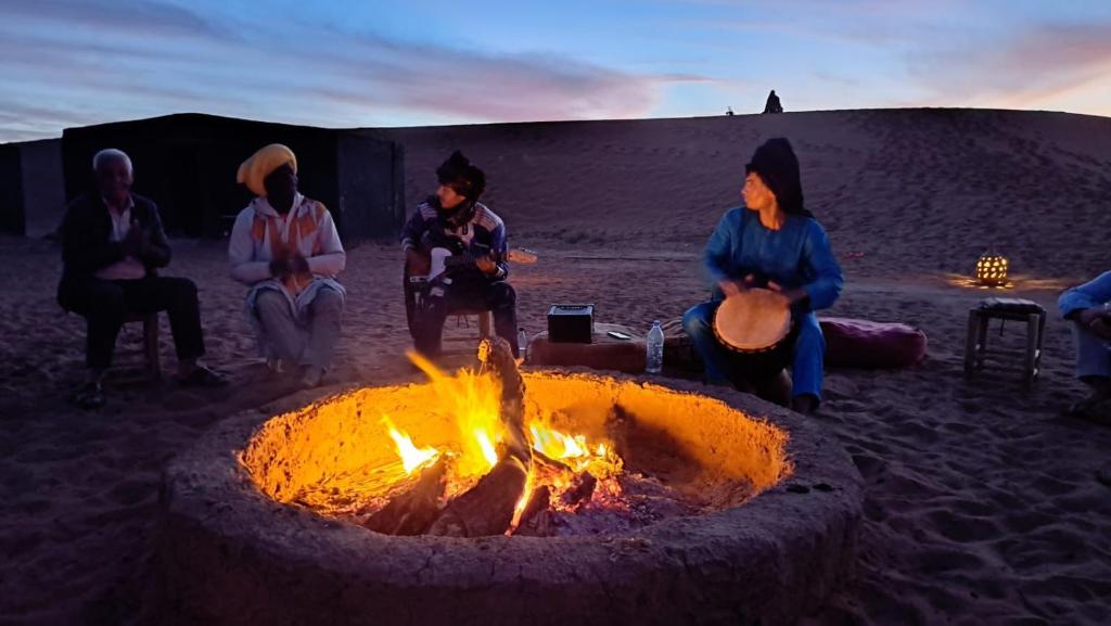 Ospiti di Chigaga Desert Camp