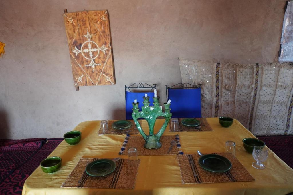 Foto dalla galleria di Chigaga Desert Camp a M'Hamid