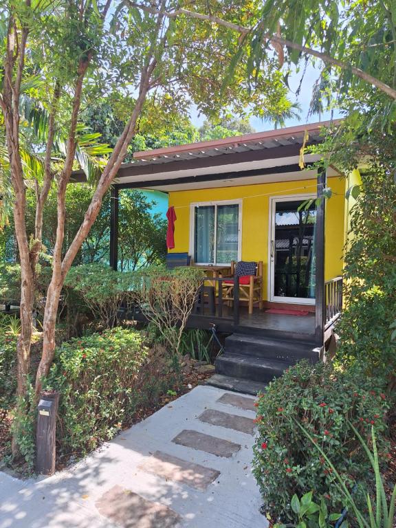 Lanta Happy House - 1