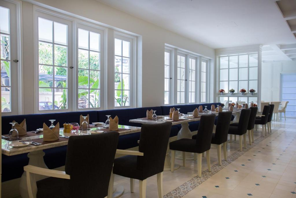 Restaurace v ubytování Amalfi Hotel Seminyak