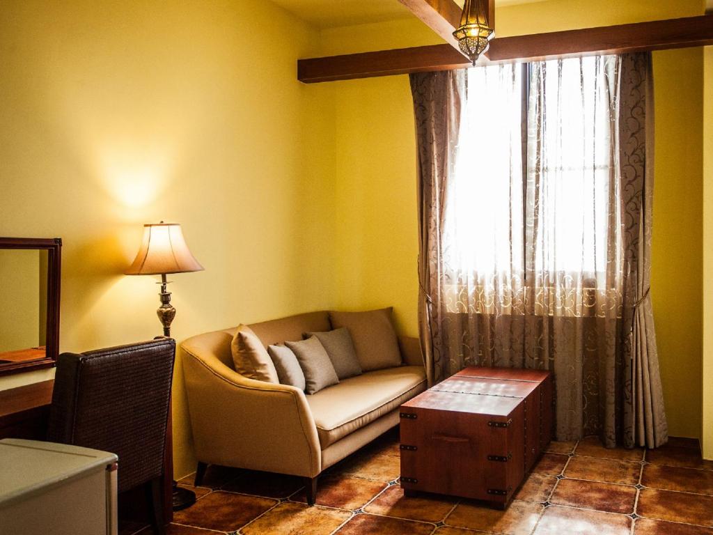Posezení v ubytování Oasis Hotel