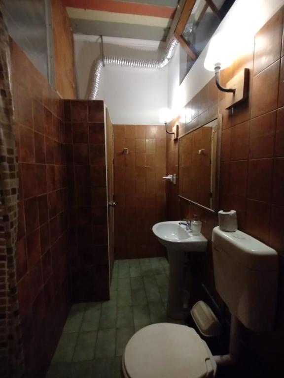 Koupelna v ubytování Habitaciones en Casa Céntrica cerca de todo