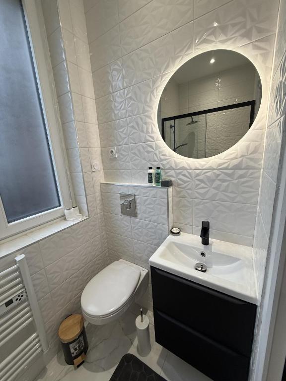 Koupelna v ubytování Suite KING Size SAUNA JACUZZI