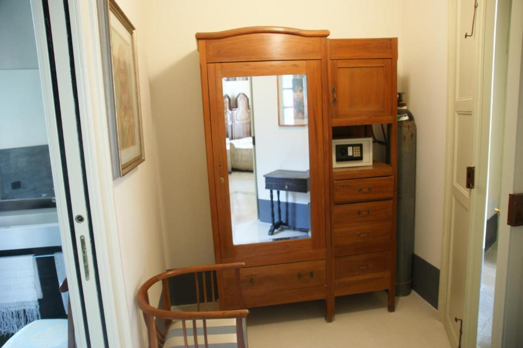 Residenza d'Epoca Regina d'Arborea - Habitación Doble Clásica