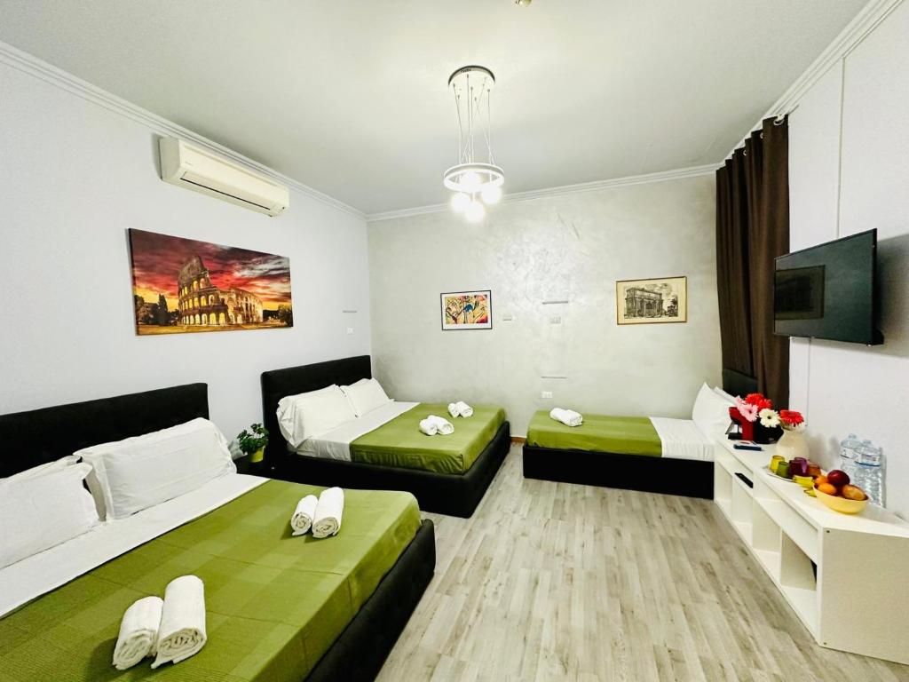 Postel nebo postele na pokoji v ubytování Termini luxury home