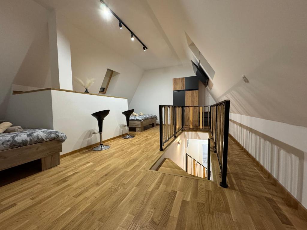 Una cama o camas en una habitación de Divčibora