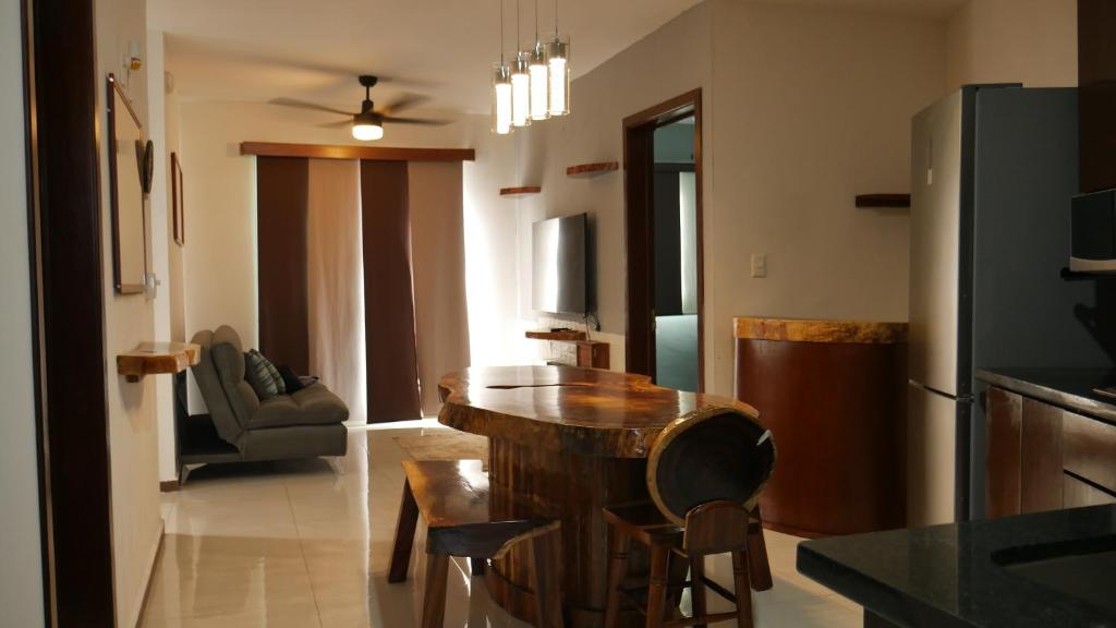 Depas Colinas del Valle