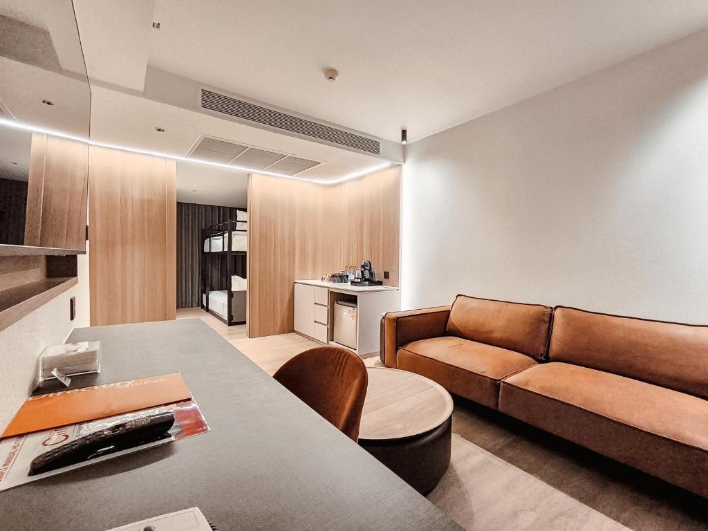Citrus Sukhumvit 13 Nana Bangkok by Compass Hospitality - Newly Renovated - Resim 40