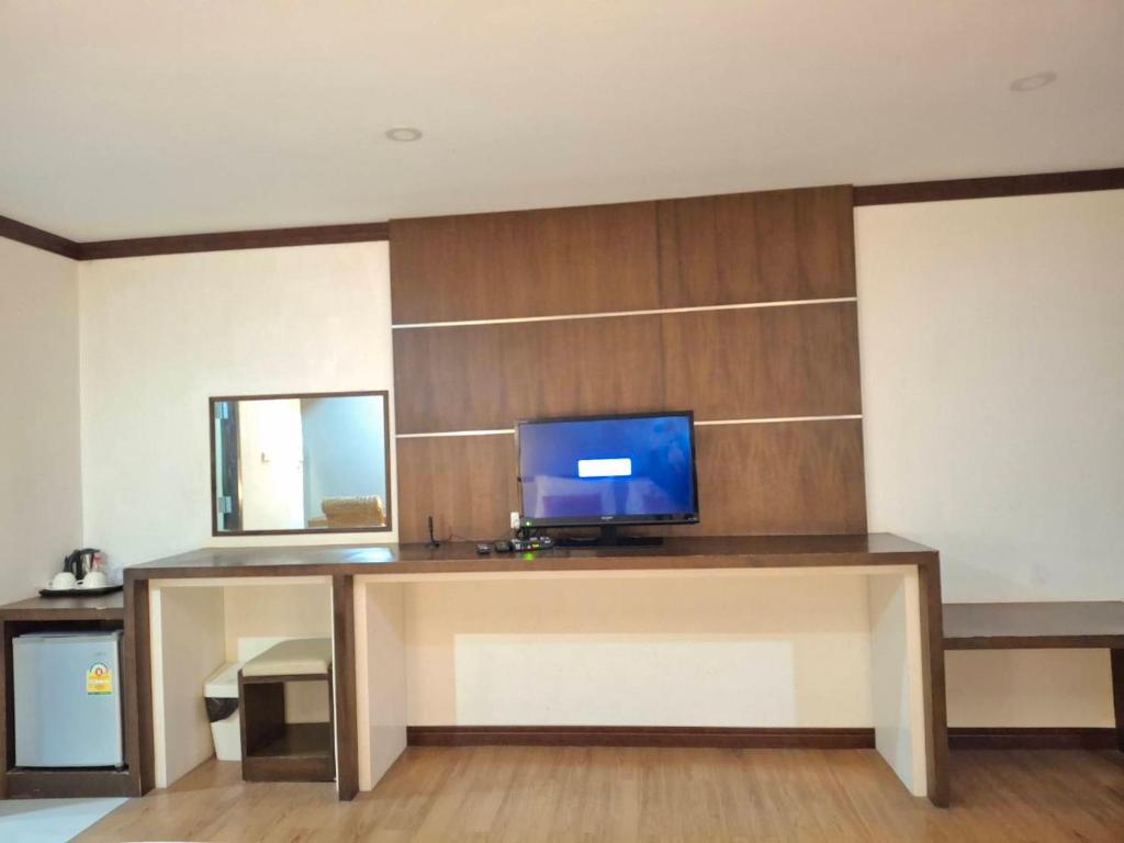TV a/nebo společenská místnost v ubytování The Villa Chiangrai