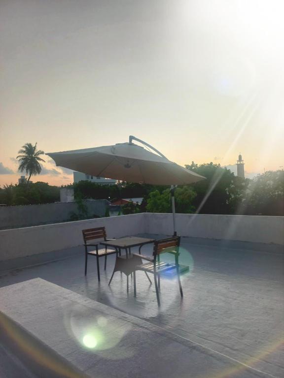 Dhiffushi Tourist Hotel - View 43