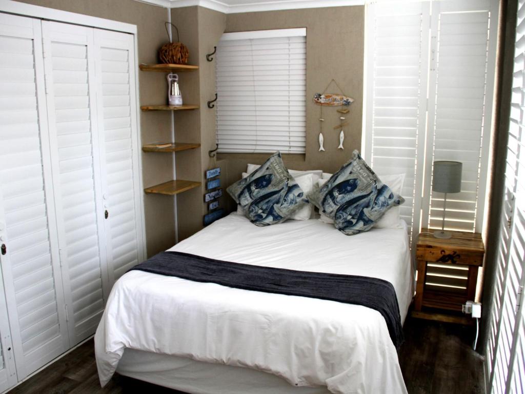 Nine on Uys street B & B - Budget Double Room