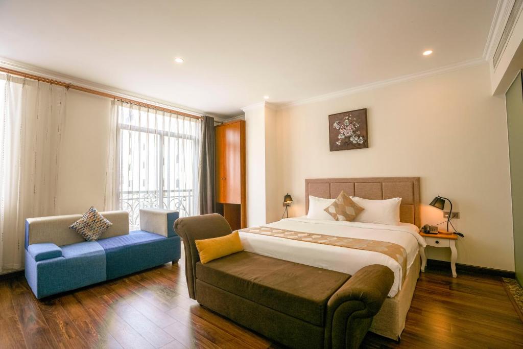 Suite Giường Đôi Có Ban Công