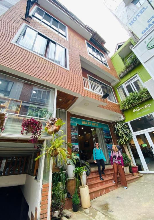 Το κτήριο όπου στεγάζεται  το hostel