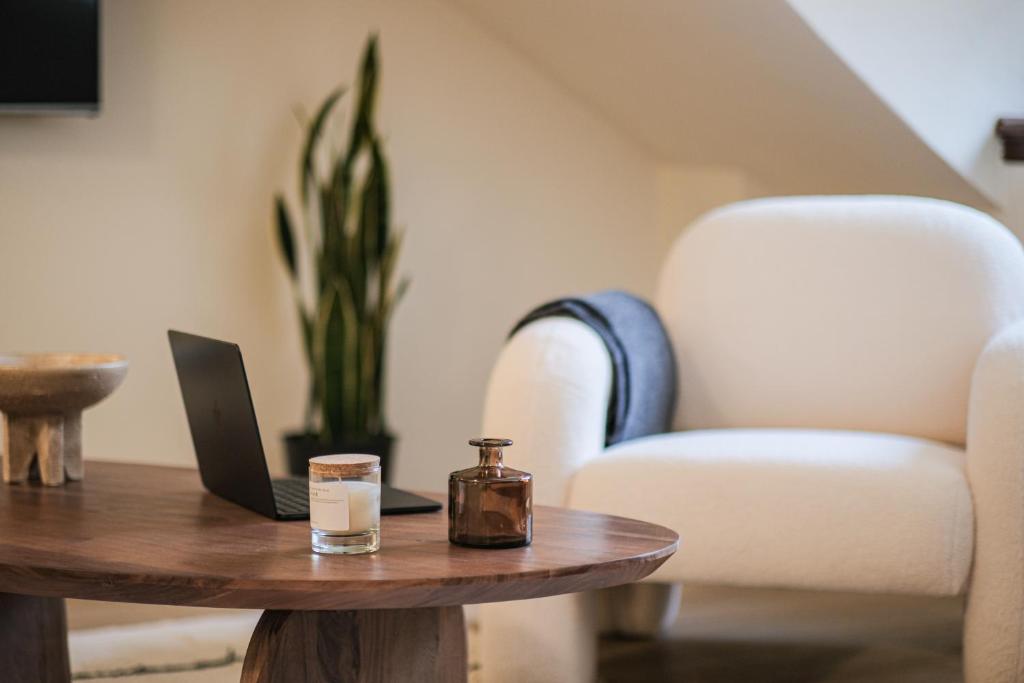 THE CORE - 4 min Walk to Bernina Express - Winter Sports Events 2026 - 1