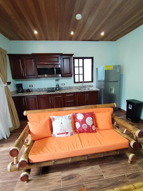 Kuchyň nebo kuchyňský kout v ubytování Bungalows Beachfront Hotel