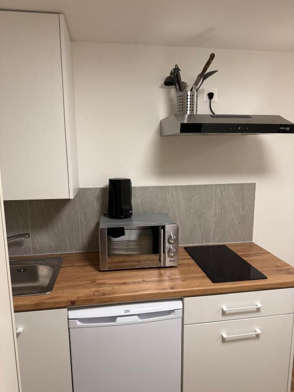 Una cocina o cocineta en Feldeck