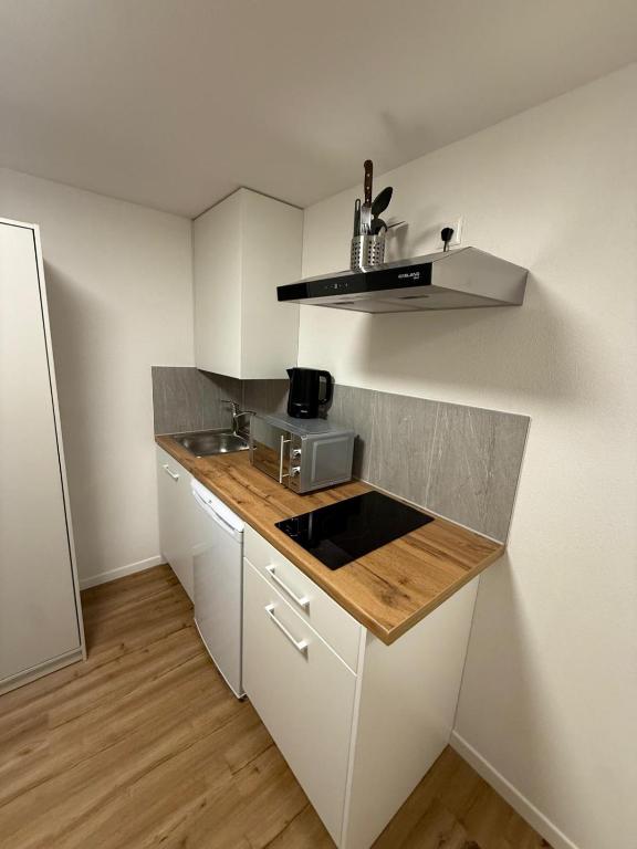 Una cocina o cocineta en Feldeck