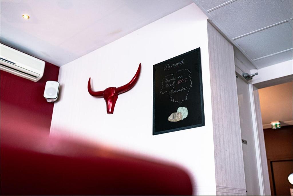 Fotografie z fotogalerie ubytování Brit Hotel Confort Auclair v destinaci Guéret