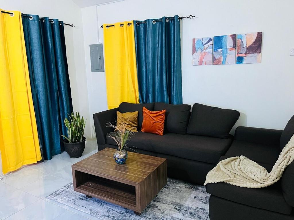 Fotografie z fotogalerie ubytování Suite Escape to Camelot Village v destinaci Discovery Bay