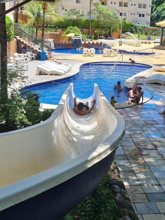 Bazén v ubytování Flat 317 Golden Dolphin Express nebo v jeho okolí