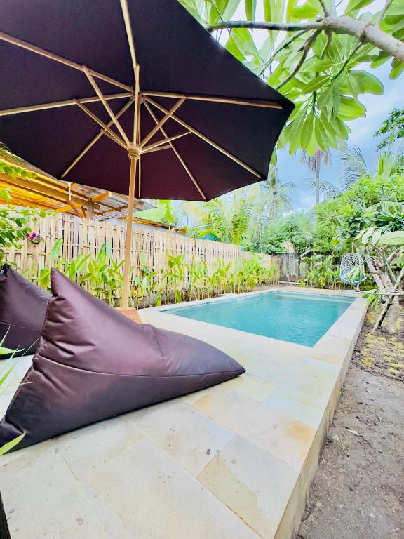 Taman di luar The This-Kon Gili Meno