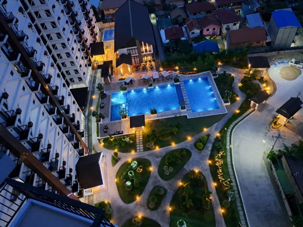 Piscina di C&W Royal Oceancrest Mactan o nelle vicinanze