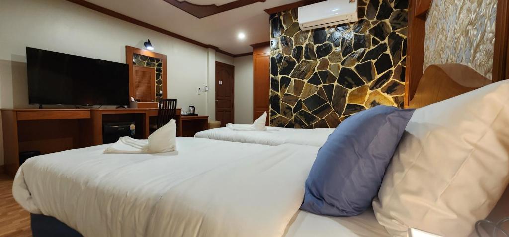 Arya Suites Patong Beach - Resim 17
