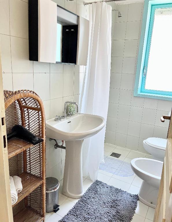 Puglia Low-Cost, Holiday Home - Habitación Doble Con Baño Compartido