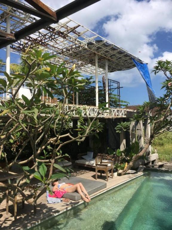 Bazén v ubytování The Hide Hostel Canggu - Adult Only nebo v jeho okolí