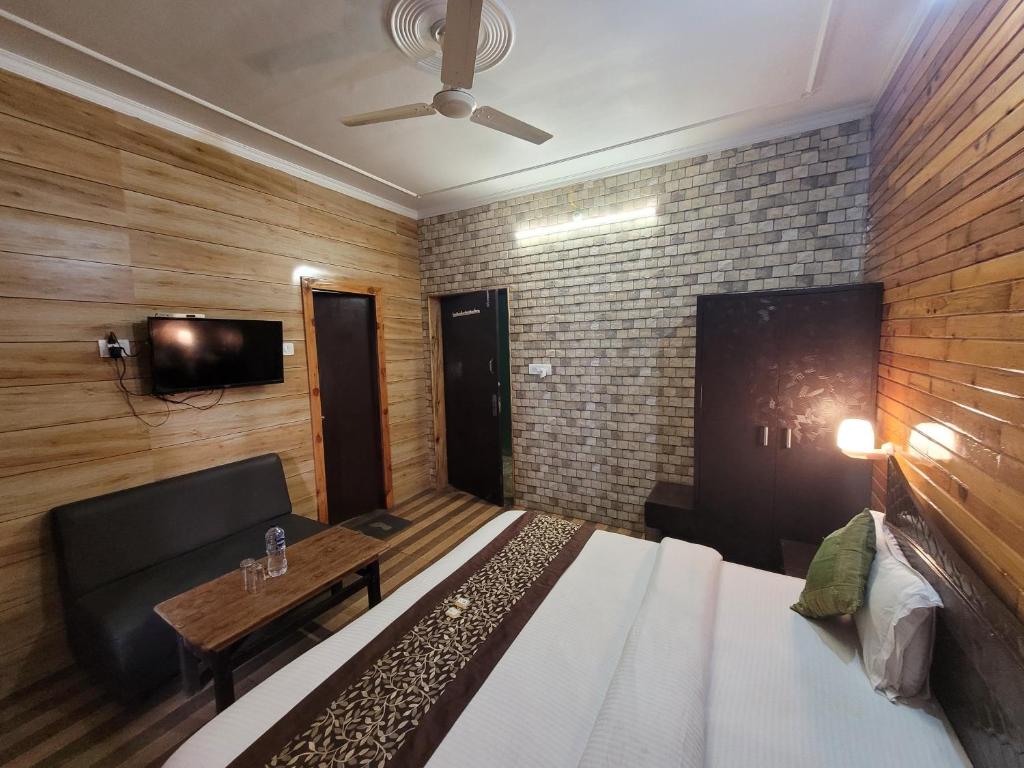 Photo from Sweet Home Sunset Premium in Nainital, Uttarakhand, India