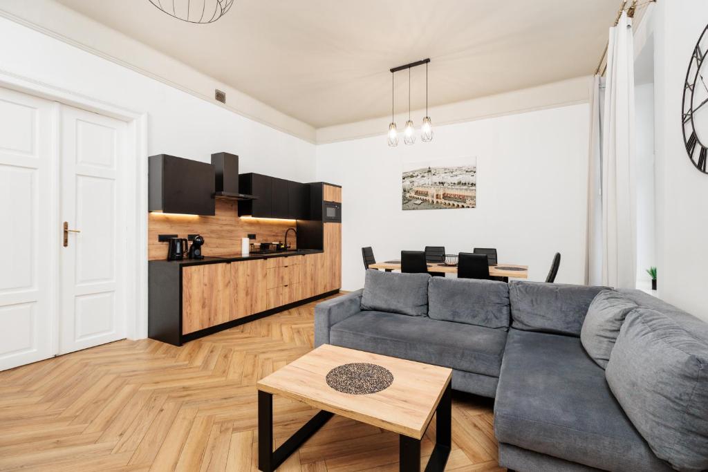 City of the Kings-Poselska 24