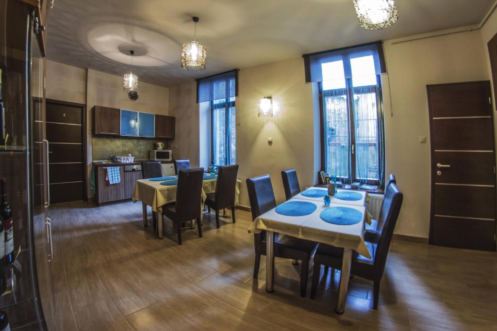 Belvárosi Vendégház 7100 Szekszárd, Garay tér 18 kép - 1
