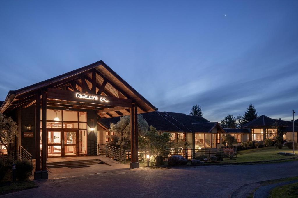 Hotel y Cabañas Punta Larga - Caja Los Andes, Frutillar (updated prices ...