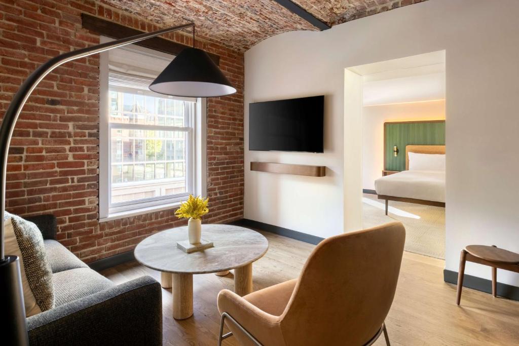 Arlo Washington DCにあるテレビまたはエンターテインメントセンター
