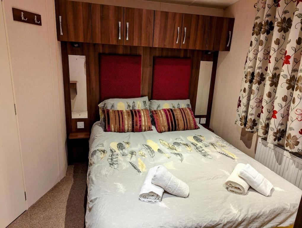 Postel nebo postele na pokoji v ubytování The Paradise Heaven