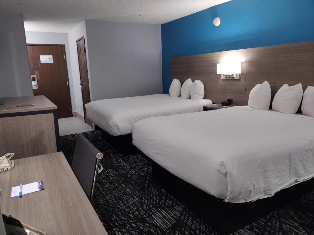 Baymont by Wyndham Duluth Spirit Mountain photo
