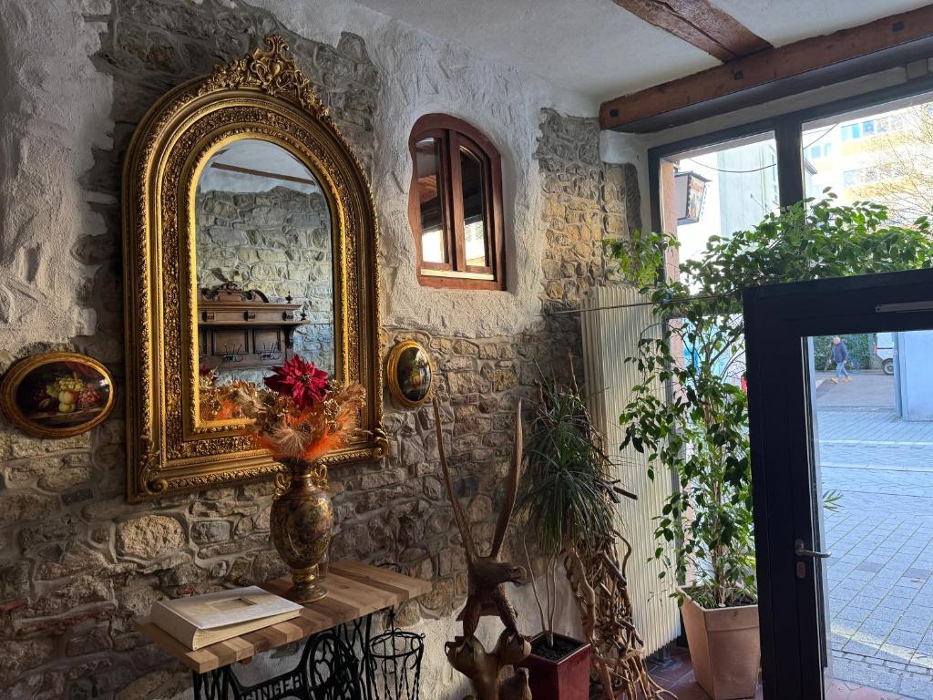 Fotografie z fotogalerie ubytování Hotel Goldener Taler Lörrach v destinaci Lörrach