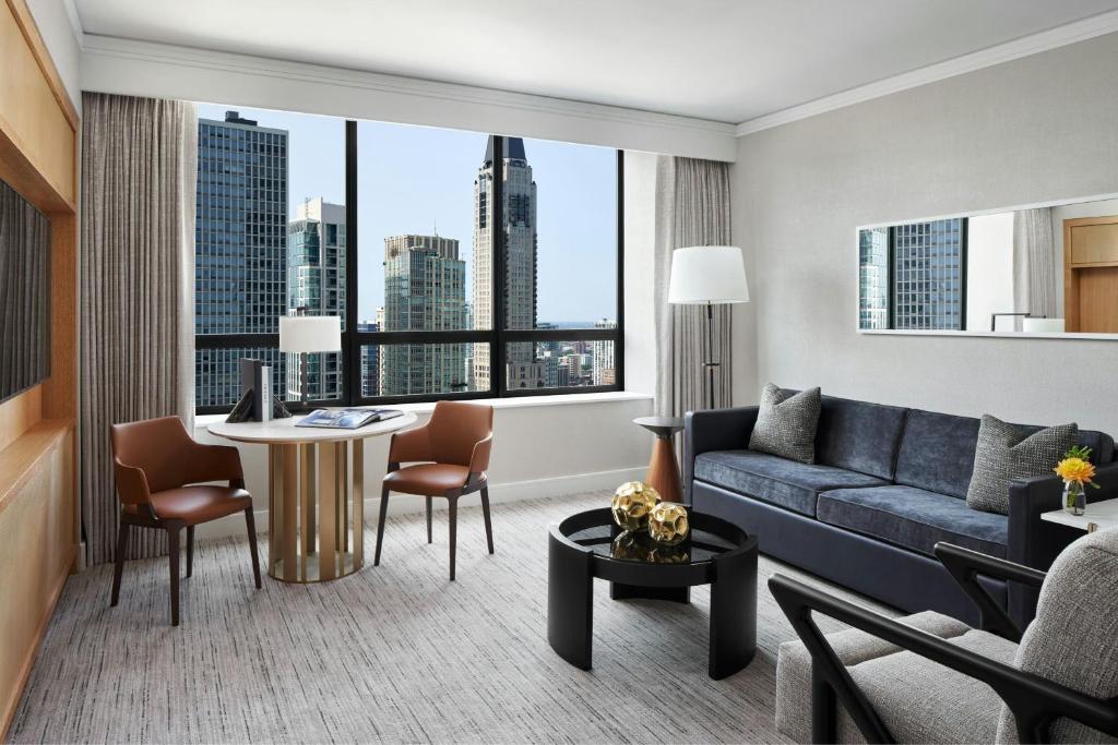 The Ritz-Carlton, Chicago - 
