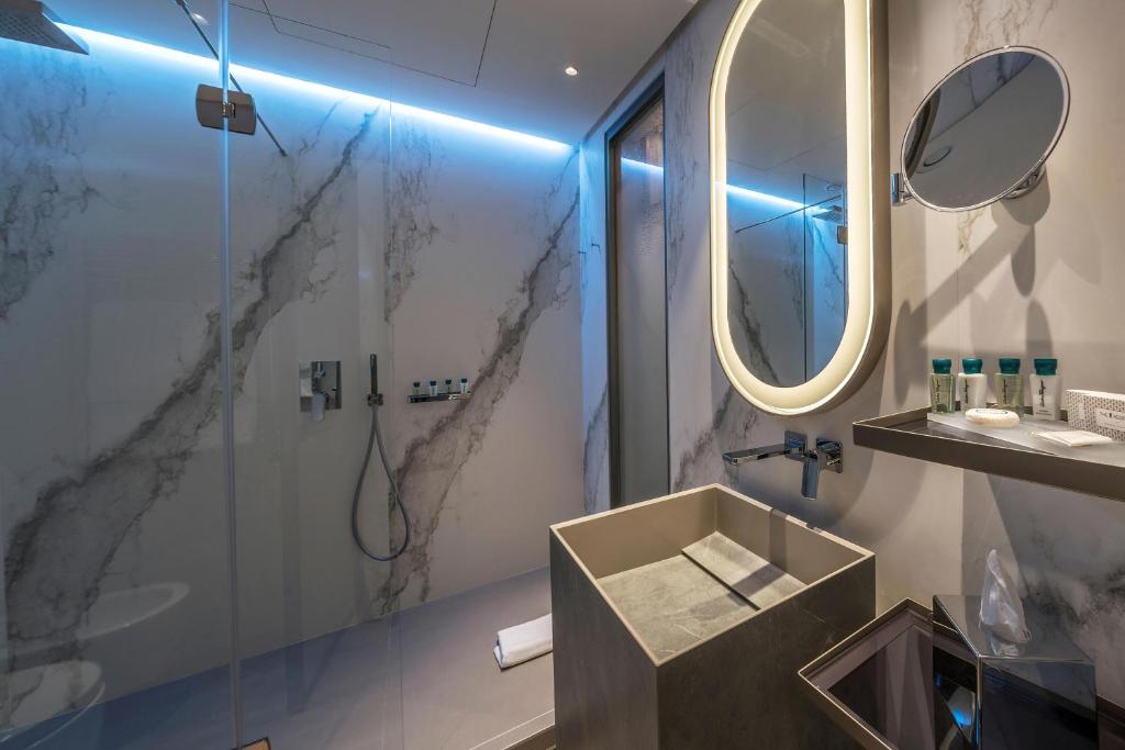 The Regency, Rome, a Tribute Portfolio Hotel - Resim 40