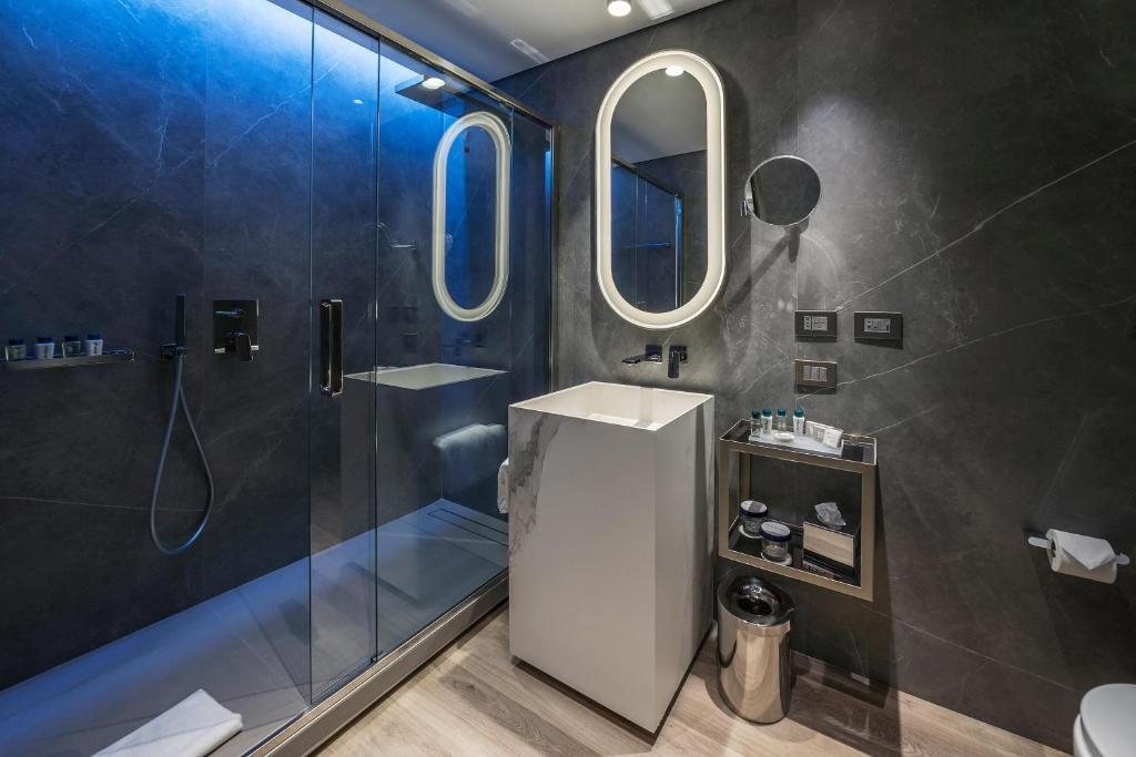 The Regency, Rome, a Tribute Portfolio Hotel - Resim 44