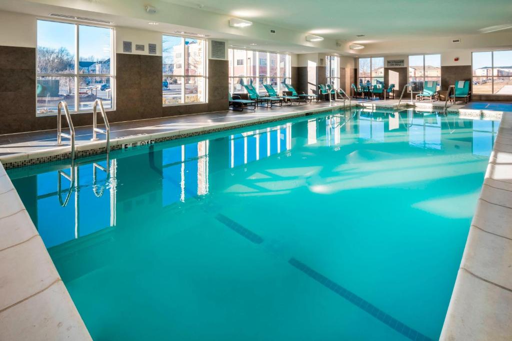 Πισίνα στο ή κοντά στο SpringHill Suites by Marriott Fishkill