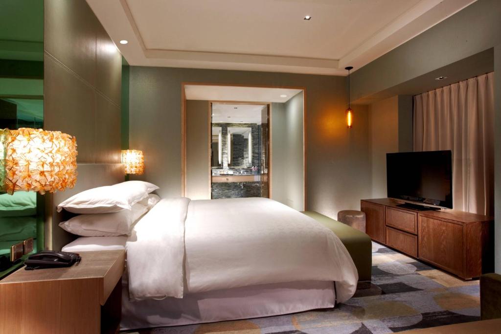 Sheraton Hsinchu Hotel - Sheraton Suite, Suite, 1 Roi, View De La Ville