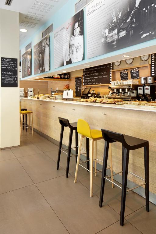 Hotel Zinema7 - Resim 24