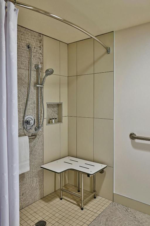 Koupelna v ubytování Sheraton Tucson Hotel & Suites