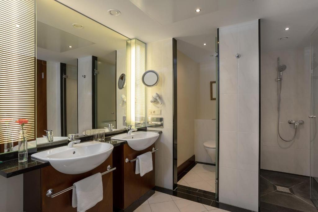 Sheraton Carlton Nuernberg - Resim 43