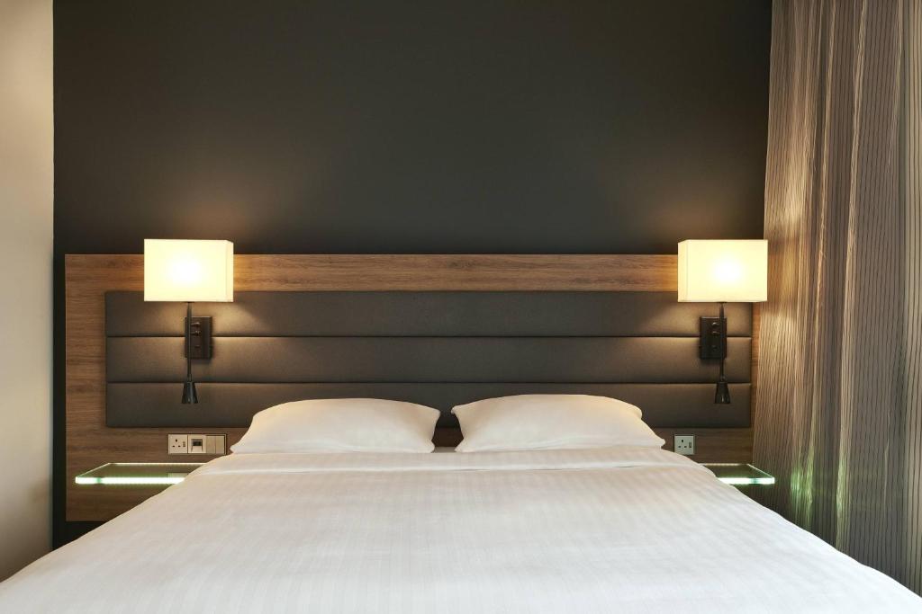 Moxy York - Resim 25