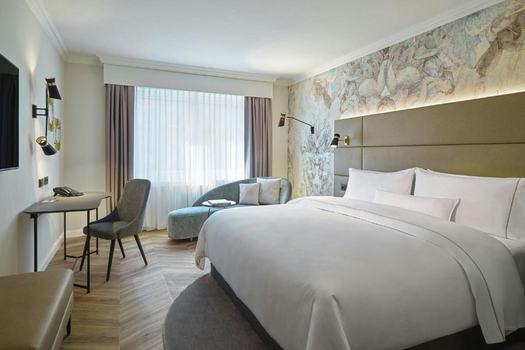 The Westin Grand Berlin - 11