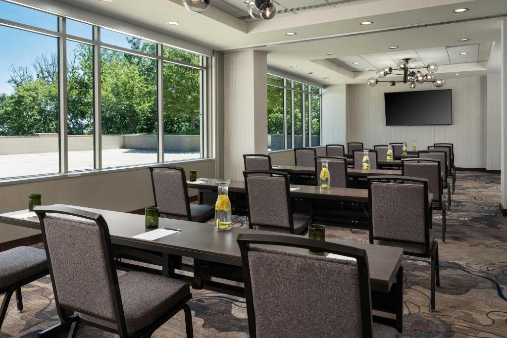 The Westin Reston Heights photo
